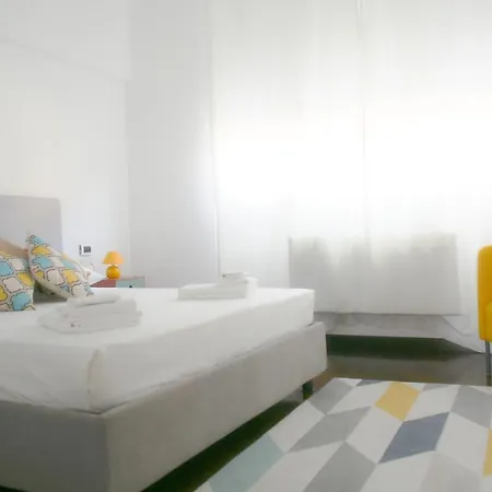 Lejlighed Bnbutler - Bergonzoli - Modern And Bright Near Station *